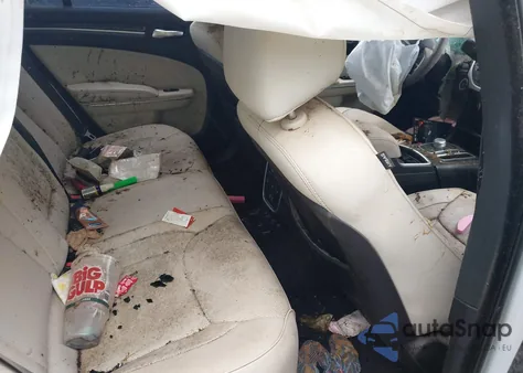 2015 Chrysler 300C из США, поврежденный, VIN 2C3CCAET6FH786683